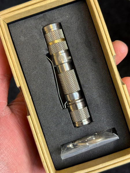 ONE-OFF Lumintop ToolVN Titanium E-Switch