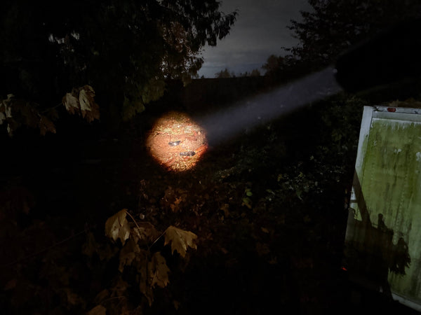 ONE-OFF Sky Lumen MaxZ Ultra Warm Zoomie