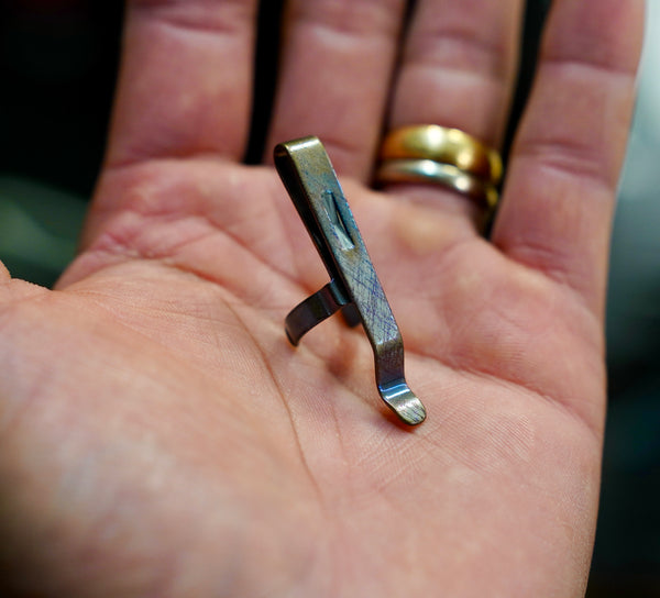 Manker E02vn III - Best Tiny HCRI Headlamp