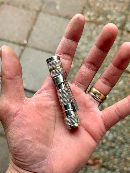 ONE-OFF Lumintop ToolVN Titanium E-Switch