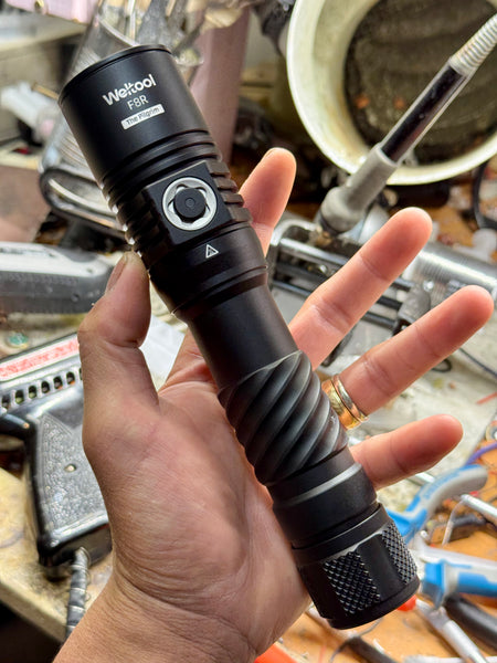 ONE-OFF Weltool F8Rvn64 - Sky Lumen Brightest Single LED Light R