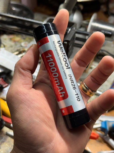 ONE-OFF Weltool F8Rvn64 - Sky Lumen Brightest Single LED Light R