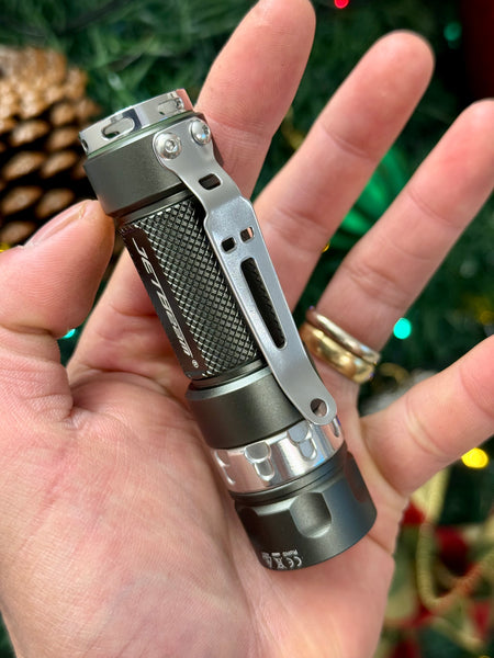 Jetbeam RRT01vn V2 - Best Variable Brightness EDC R