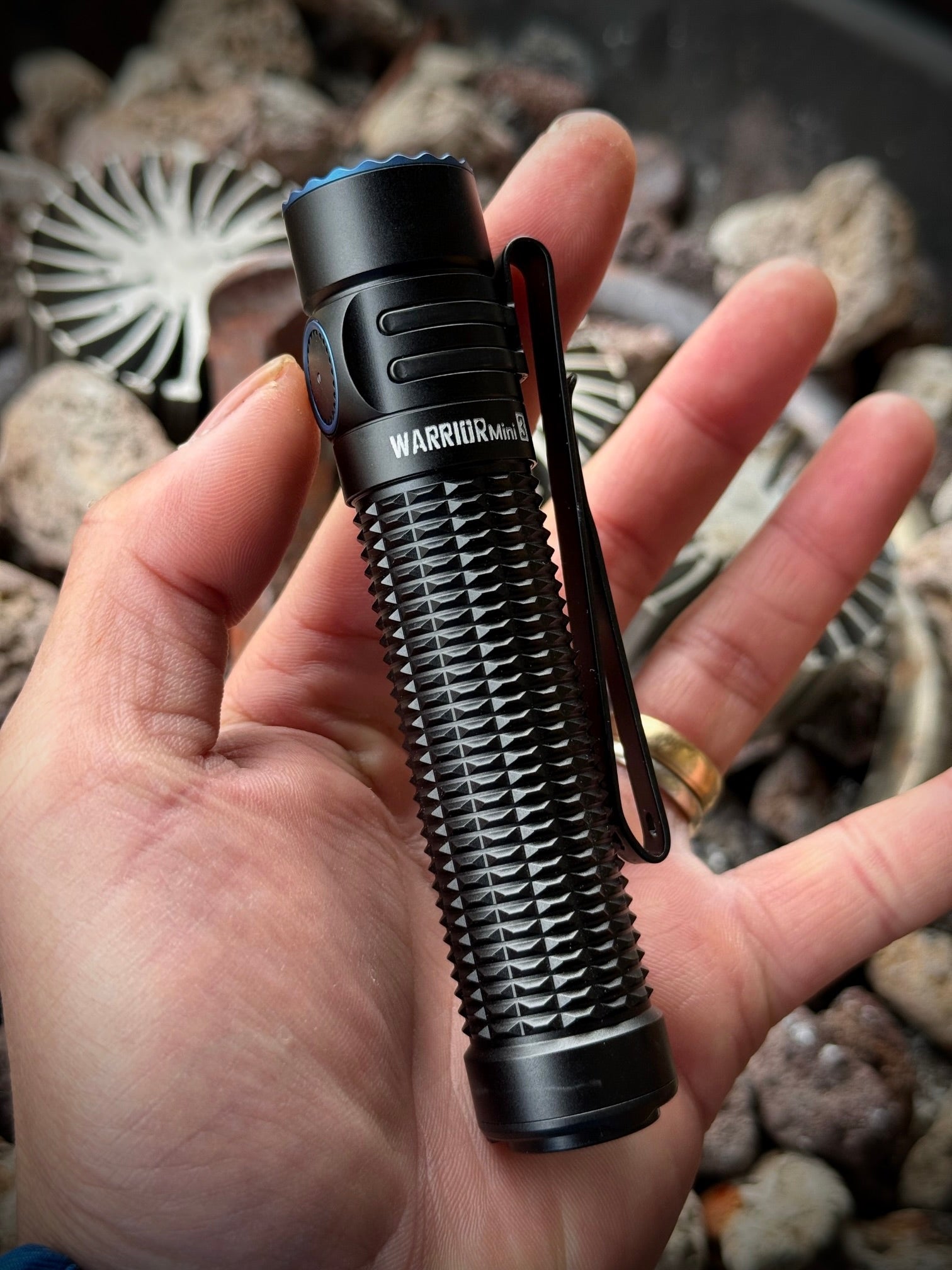 olight flashlight 18650 Olight WMvn III