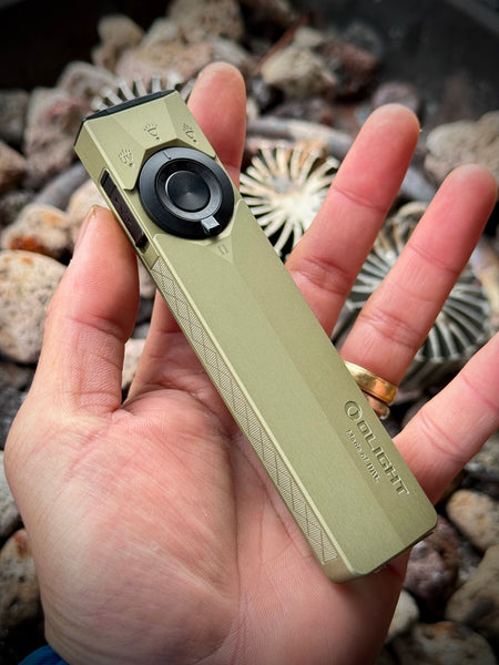 Olight ArkProVN Ultra - Best Flat EDC R