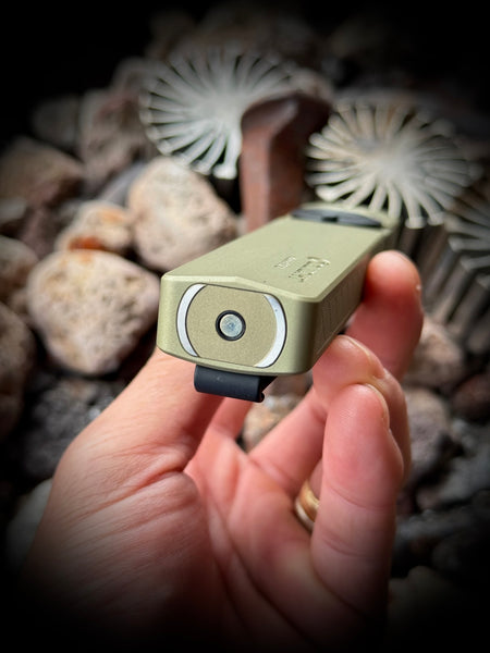 Olight ArkProVN Ultra - Best Flat EDC R