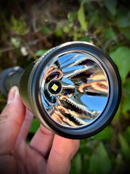 ONE-OFF Nitecore MT40GTvn