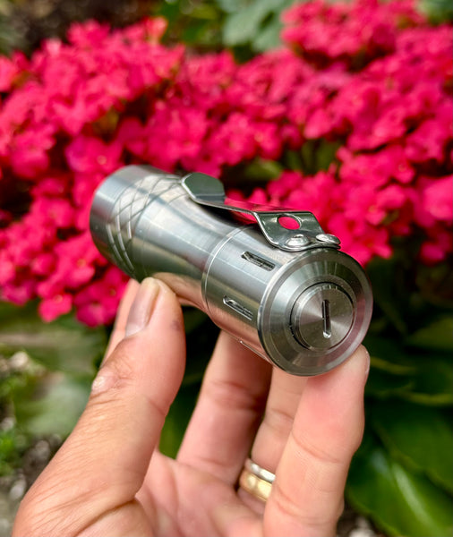 NLIGHTD L3vn - Brightest 18350/18650 Compact LEP R