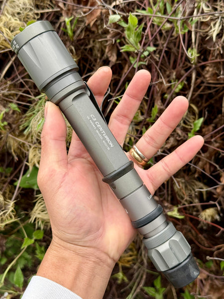 Surefire C3KL5vn Lego