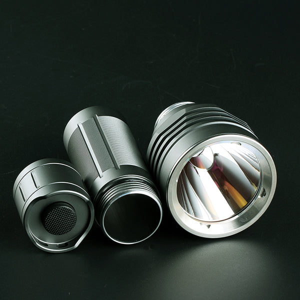 Convoy M26Cvn - Compact 26650 Clicky Thrower