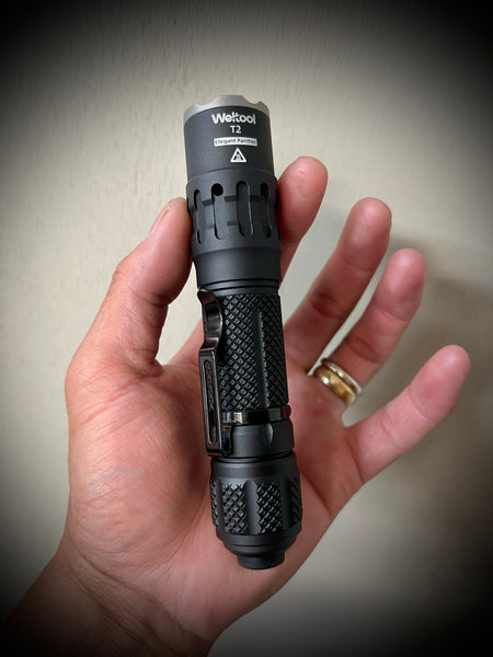 Weltool T2vn - Best Compact Mechanical Tactical Clicky on Sky Lumen R